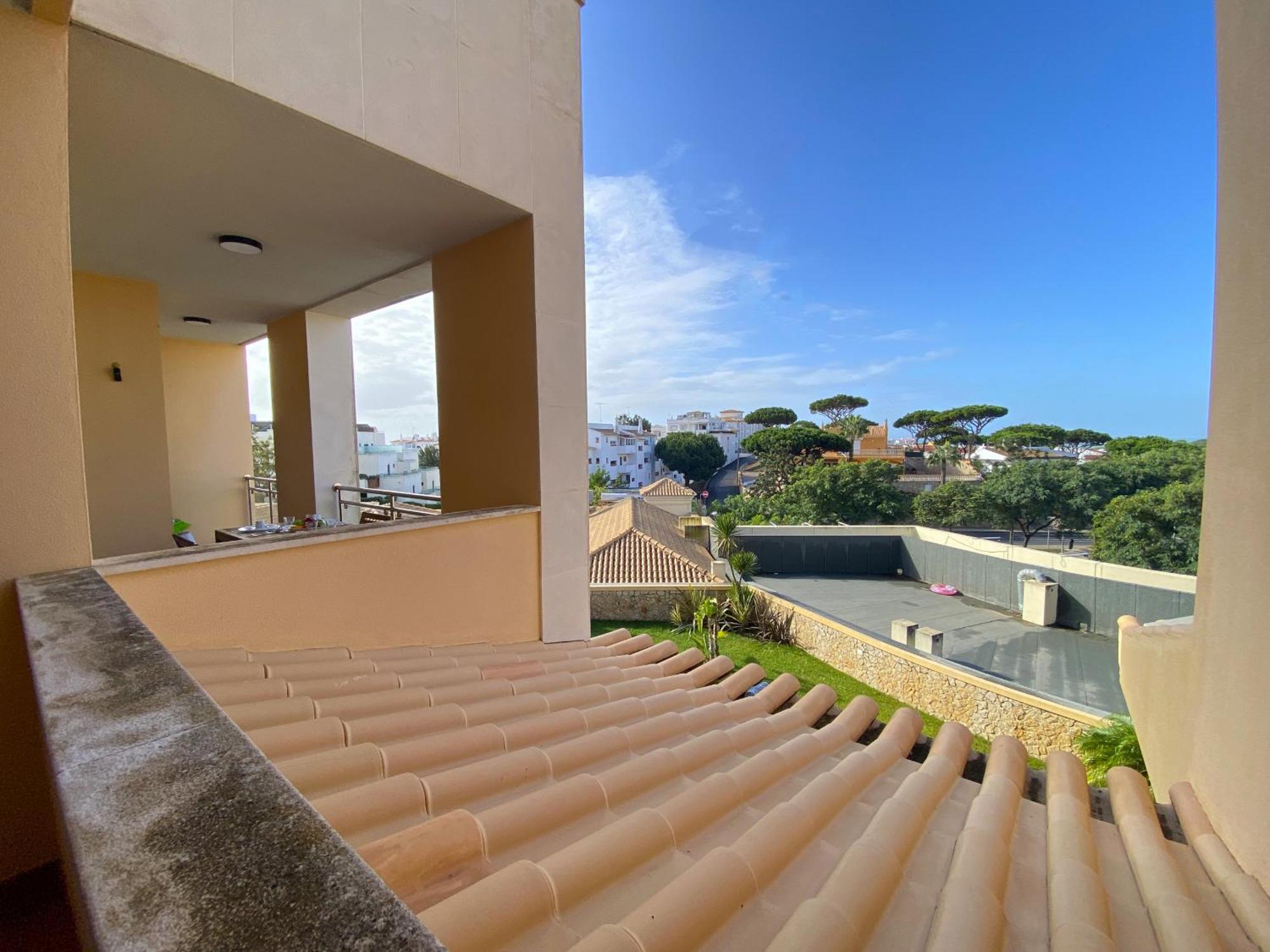 Albufeira Sunny Style With Pool By Homing Apartment Exterior photo